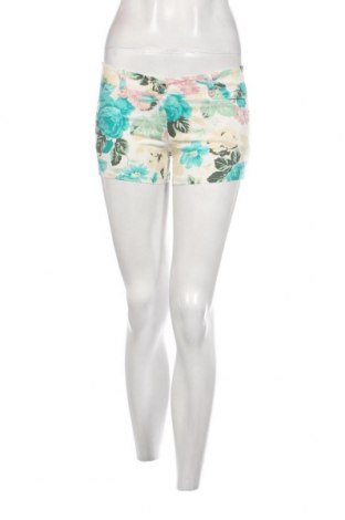 Γυναικείο κοντό παντελόνι, Μέγεθος S, Χρώμα Πολύχρωμο, Τιμή 1,76 €