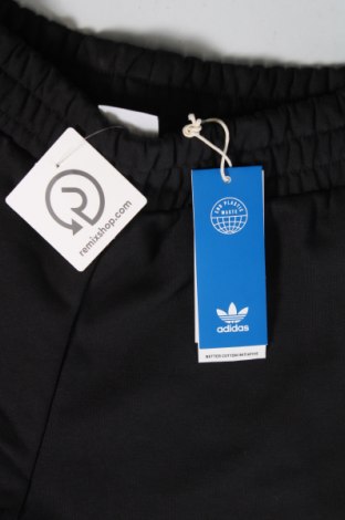 Γυναικείο κοντό παντελόνι Adidas Originals, Μέγεθος XS, Χρώμα Μαύρο, Τιμή 37,11 €
