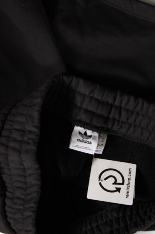 Dámske kraťasy  Adidas Originals, Veľkosť S, Farba Čierna, Cena  20,41 €