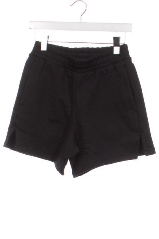 Pantaloni scurți de femei Adidas Originals, Mărime XS, Culoare Negru, Preț 123,16 Lei