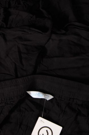 Γυναικείο κοντό παντελόνι Avella, Μέγεθος 3XL, Χρώμα Μαύρο, Τιμή 11,75 €