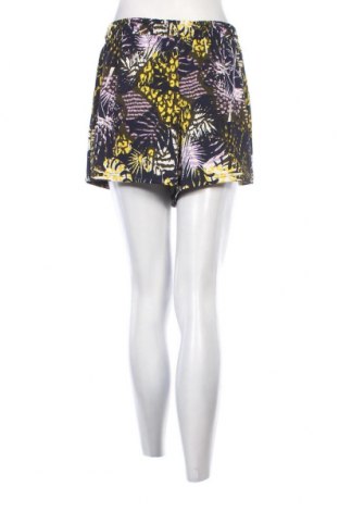 Γυναικείο κοντό παντελόνι Casual Ladies, Μέγεθος XL, Χρώμα Πολύχρωμο, Τιμή 5,52 €