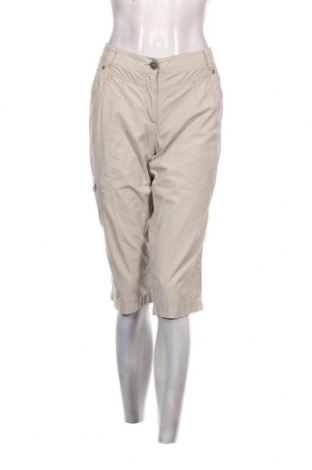Pantaloni scurți de femei Cecil, Mărime M, Culoare Bej, Preț 78,95 Lei