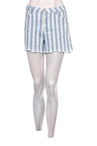 Γυναικείο κοντό παντελόνι Clockhouse, Μέγεθος L, Χρώμα Πολύχρωμο, Τιμή 4,70 €