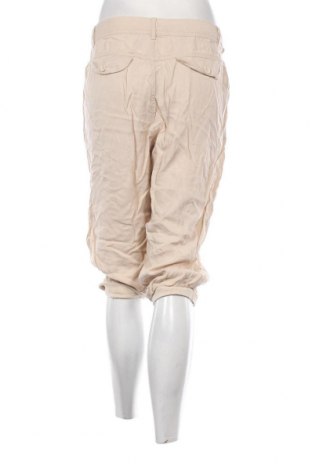 Pantaloni scurți de femei Days Like This, Mărime XL, Culoare Bej, Preț 25,00 Lei
