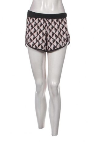 Γυναικείο κοντό παντελόνι Decathlon, Μέγεθος S, Χρώμα Πολύχρωμο, Τιμή 2,94 €