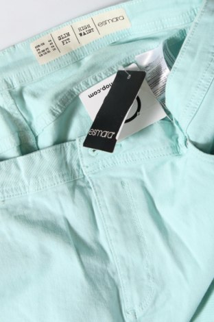 Дамски къс панталон Esmara, Размер XL, Цвят Зелен, Цена 31,00 лв.