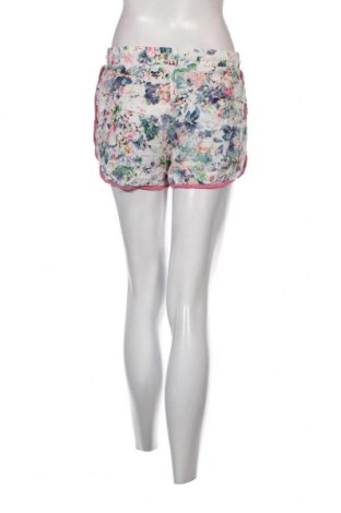 Дамски къс панталон Even&Odd, Размер L, Цвят Многоцветен, Цена 7,60 лв.