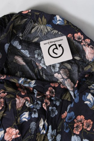 Γυναικείο κοντό παντελόνι Free Quent, Μέγεθος M, Χρώμα Πολύχρωμο, Τιμή 5,94 €