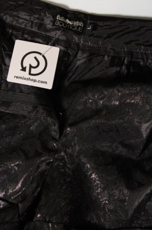 Дамски къс панталон Fullah Sugah, Размер L, Цвят Черен, Цена 9,60 лв.