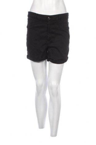 Дамски къс панталон Gina Tricot, Размер XL, Цвят Черен, Цена 9,00 лв.