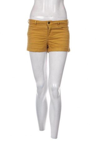 Дамски къс панталон H&M, Размер S, Цвят Жълт, Цена 22,55 лв.