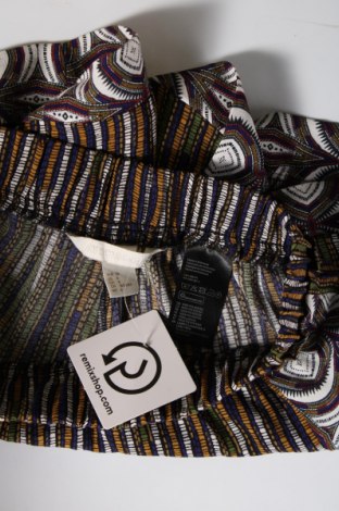 Дамски къс панталон H&M Conscious Collection, Размер S, Цвят Многоцветен, Цена 4,94 лв.