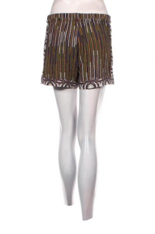 Дамски къс панталон H&M Conscious Collection, Размер S, Цвят Многоцветен, Цена 4,94 лв.