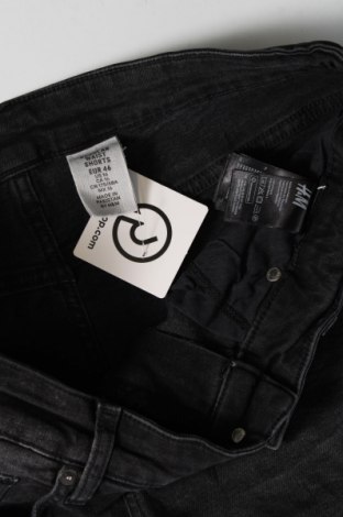 Дамски къс панталон H&M Divided, Размер XL, Цвят Черен, Цена 19,00 лв.