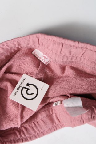 Дамски къс панталон Kangaroos, Размер XL, Цвят Розов, Цена 10,08 лв.