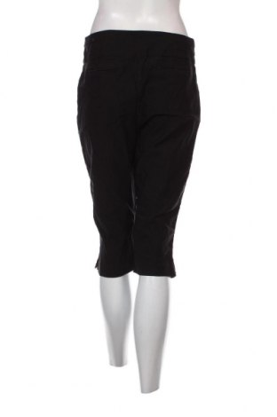 Дамски къс панталон Kendall & Kylie, Размер XL, Цвят Черен, Цена 34,00 лв.