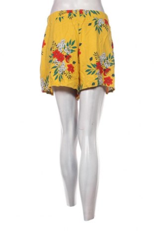 Дамски къс панталон Kiabi, Размер XXL, Цвят Многоцветен, Цена 4,94 лв.