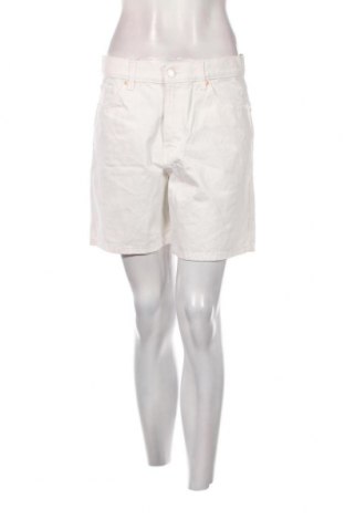 Damen Shorts Mango, Größe M, Farbe Weiß, Preis 4,18 €
