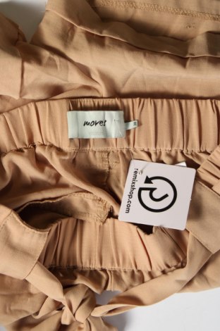 Pantaloni scurți de femei Moves by Minimum, Mărime M, Culoare Bej, Preț 44,74 Lei