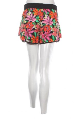 Γυναικείο κοντό παντελόνι Now, Μέγεθος XL, Χρώμα Πολύχρωμο, Τιμή 6,35 €