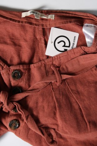 Pantaloni scurți de femei ONLY, Mărime M, Culoare Roșu, Preț 30,26 Lei