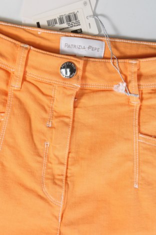 Дамски къс панталон Patrizia Pepe, Размер XS, Цвят Оранжев, Цена 147,44 лв.