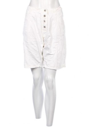Γυναικείο κοντό παντελόνι Pescara, Μέγεθος XXL, Χρώμα Εκρού, Τιμή 6,23 €