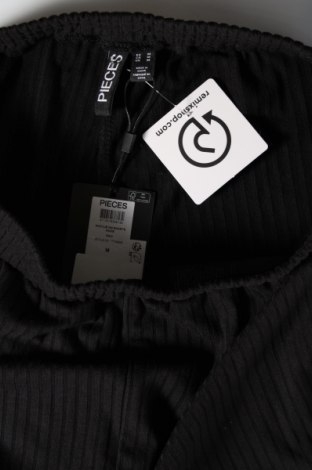 Damen Shorts Pieces, Größe M, Farbe Schwarz, Preis 6,60 €