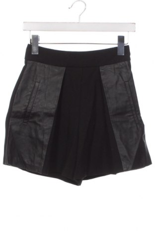 Γυναικείο κοντό παντελόνι Pinko, Μέγεθος XXS, Χρώμα Μαύρο, Τιμή 56,41 €