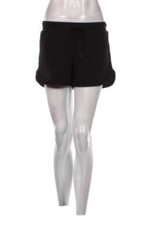 Дамски къс панталон Plein Sport, Размер L, Цвят Черен, Цена 82,62 лв.