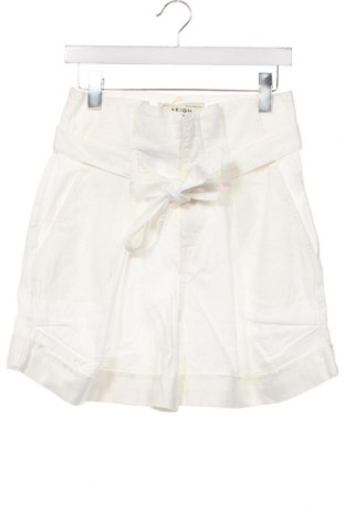 Γυναικείο κοντό παντελόνι Reign, Μέγεθος XS, Χρώμα Λευκό, Τιμή 13,73 €