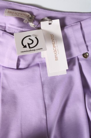 Дамски къс панталон Rinascimento, Размер S, Цвят Лилав, Цена 56,10 лв.