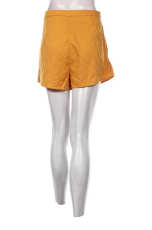 Дамски къс панталон SHEIN, Размер M, Цвят Жълт, Цена 7,60 лв.