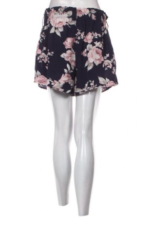 Дамски къс панталон SHEIN, Размер L, Цвят Многоцветен, Цена 19,00 лв.