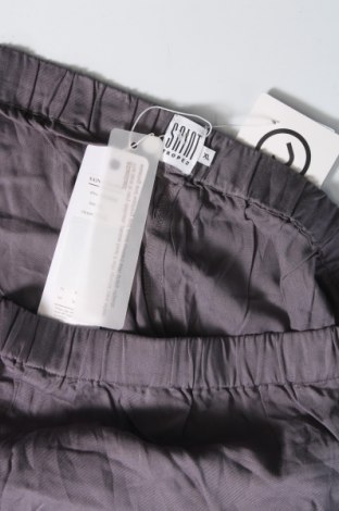 Damen Shorts Saint Tropez, Größe XL, Farbe Grau, Preis 20,04 €