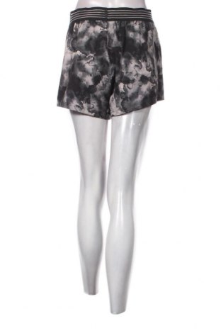 Γυναικείο κοντό παντελόνι Sophia, Μέγεθος L, Χρώμα Πολύχρωμο, Τιμή 4,70 €