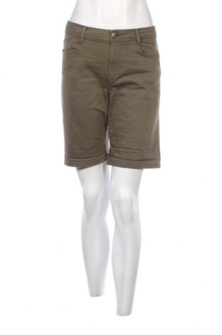 Дамски къс панталон Soya Concept, Размер M, Цвят Зелен, Цена 11,52 лв.