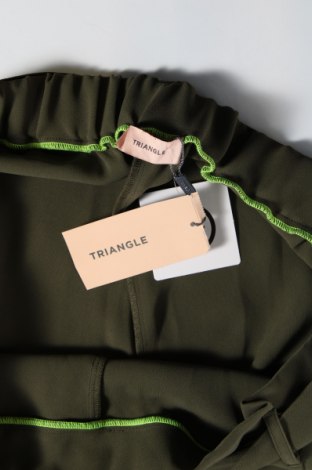 Pantaloni scurți de femei Triangle By s.Oliver, Mărime XL, Culoare Verde, Preț 236,84 Lei