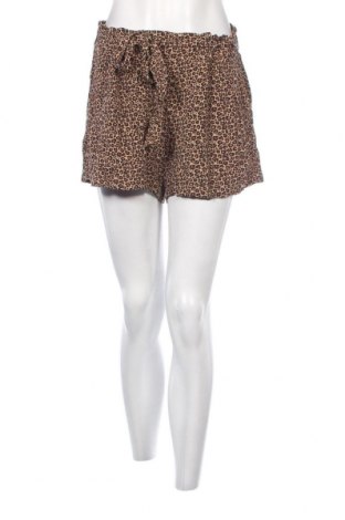 Γυναικείο κοντό παντελόνι WE, Μέγεθος M, Χρώμα Πολύχρωμο, Τιμή 5,64 €