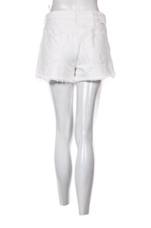 Pantaloni scurți de femei Zara, Mărime M, Culoare Alb, Preț 109,06 Lei