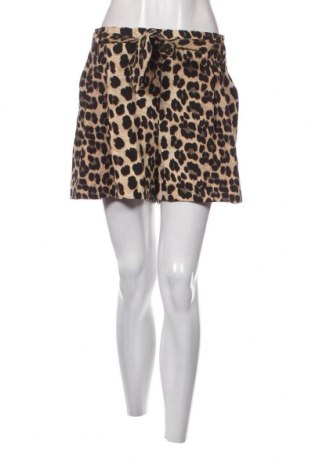 Дамски къс панталон Zara, Размер M, Цвят Многоцветен, Цена 15,00 лв.