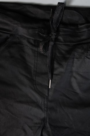 Pantaloni de piele pentru damă, Mărime M, Culoare Negru, Preț 24,80 Lei