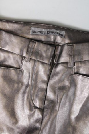 Γυναικείο παντελόνι δερμάτινο Ashley Brooke, Μέγεθος XS, Χρώμα Ασημί, Τιμή 5,92 €