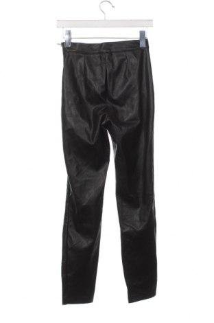 Pantaloni de piele pentru damă Clockhouse, Mărime XS, Culoare Negru, Preț 31,48 Lei