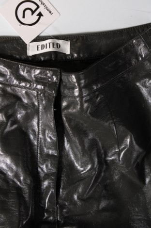Γυναικείο παντελόνι δερμάτινο Edited, Μέγεθος S, Χρώμα Γκρί, Τιμή 5,92 €