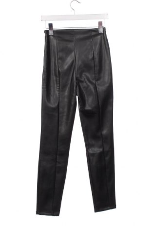 Γυναικείο παντελόνι δερμάτινο Karen Millen, Μέγεθος XXS, Χρώμα Μαύρο, Τιμή 84,54 €