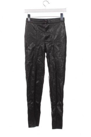 Γυναικείο παντελόνι δερμάτινο Primark, Μέγεθος XXS, Χρώμα Μαύρο, Τιμή 2,69 €