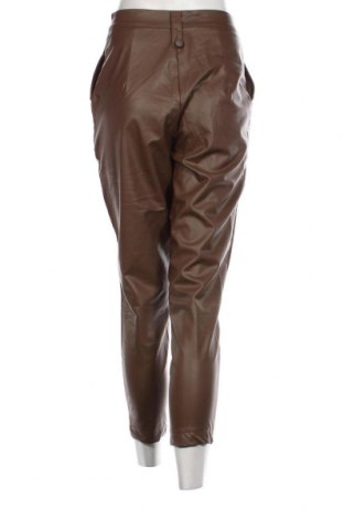 Pantaloni de piele pentru damă Trendyol, Mărime S, Culoare Maro, Preț 86,41 Lei