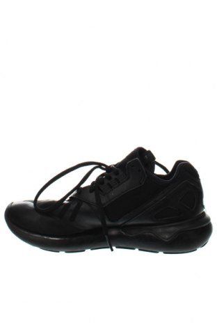 Дамски обувки Adidas Originals, Размер 38, Цвят Черен, Цена 66,64 лв.